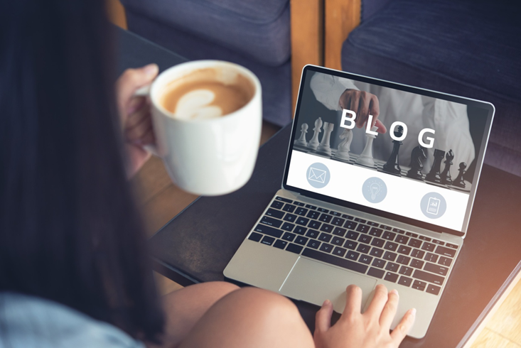 6 Blog Post Layout Tips to Keep Your Readers Engaged